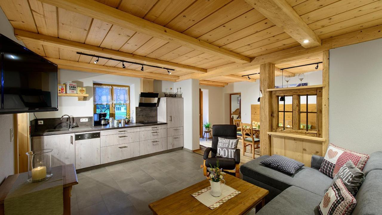 Ferienwohnungen Ramslerhof Inkl. Chiemgaukarte 루폴딩 외부 사진